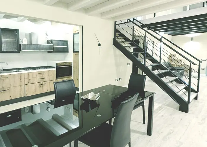 The Superhost - The Loft Apartment Crotone