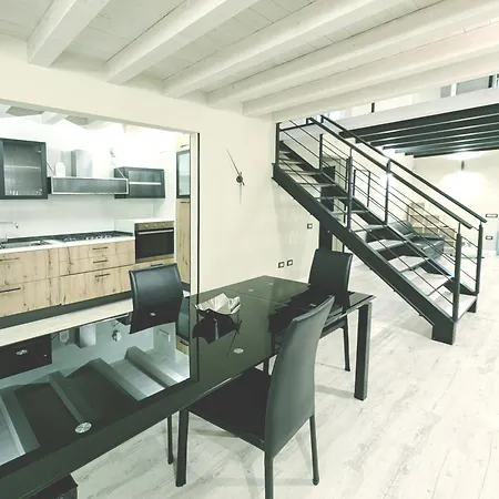 The Superhost - The Loft Apartamento Crotone