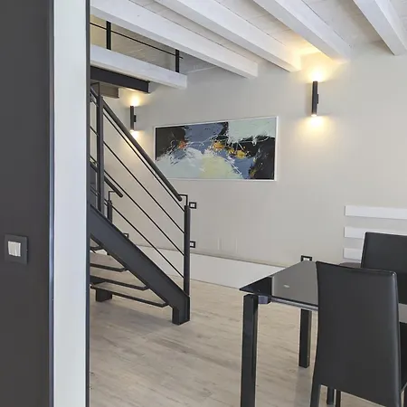 The Superhost - The Loft Apartamento