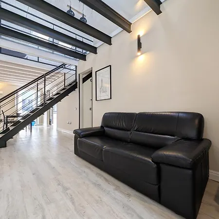 The Superhost - The Loft Apartamento Crotone