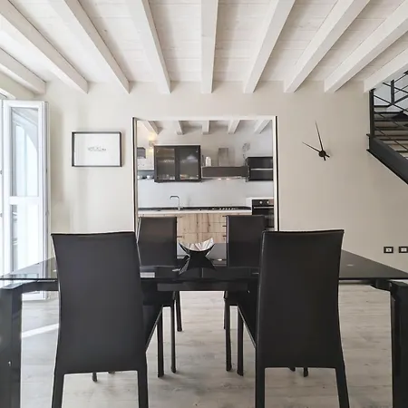 The Superhost - The Loft Apartamento Crotone
